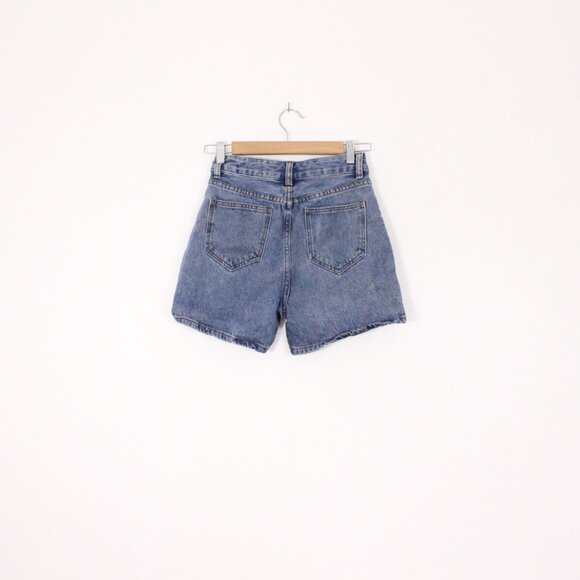 *SWS Mom Ultra High Rise Blue Jean Short - Picture 4 of 4